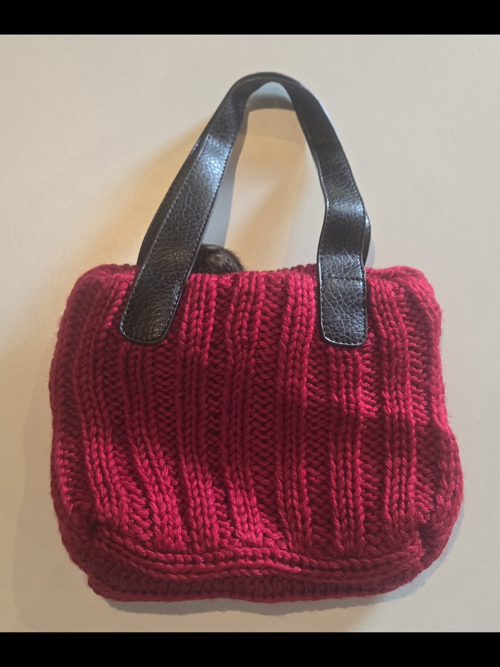 Bath & Body Works Red Knit Pom-Pom Tote Bag with Brown Handles - Picture 2 of 4